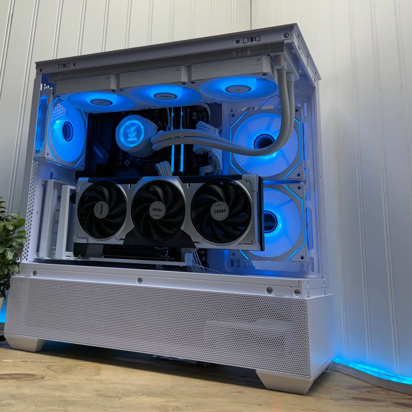 🧊Ark Angel V 1.5🧊 @ 1440p/4k 7700x/5070TI/B850/32GDDR5/800w psu/2TB NVME