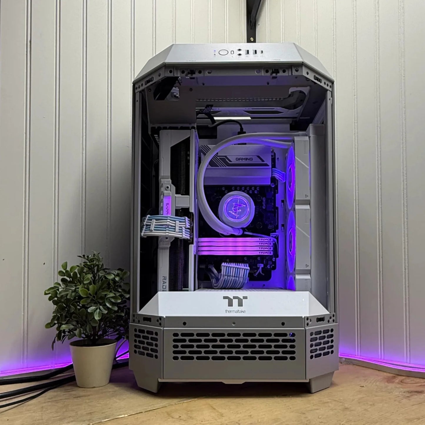 🧊 Frozen Note🧊 – AMD Ryzen 9 9600X|AMD 9070| 32GB DDR5|1TB NVMe|B650/A Tier PSU/Liquid Cooled 🔥