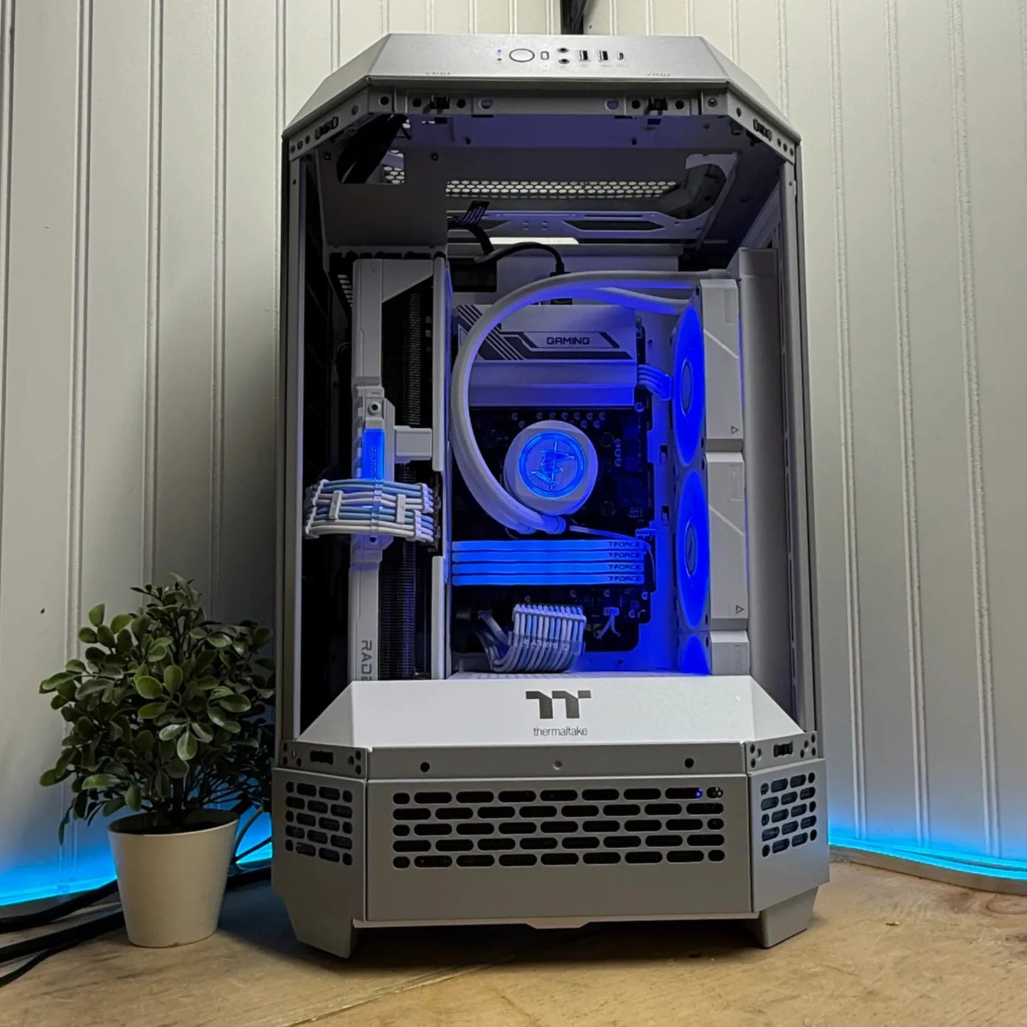 🧊 Frozen Note🧊 – AMD Ryzen 9 9600X|AMD 9070| 32GB DDR5|1TB NVMe|B650/A Tier PSU/Liquid Cooled 🔥