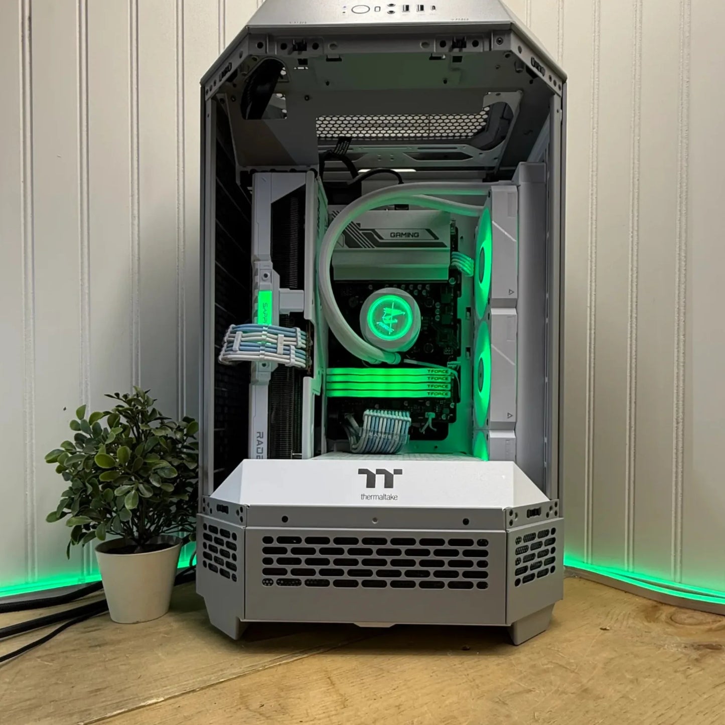 🧊 Frozen Note🧊 – AMD Ryzen 9 9600X|AMD 9070| 32GB DDR5|1TB NVMe|B650/A Tier PSU/Liquid Cooled 🔥
