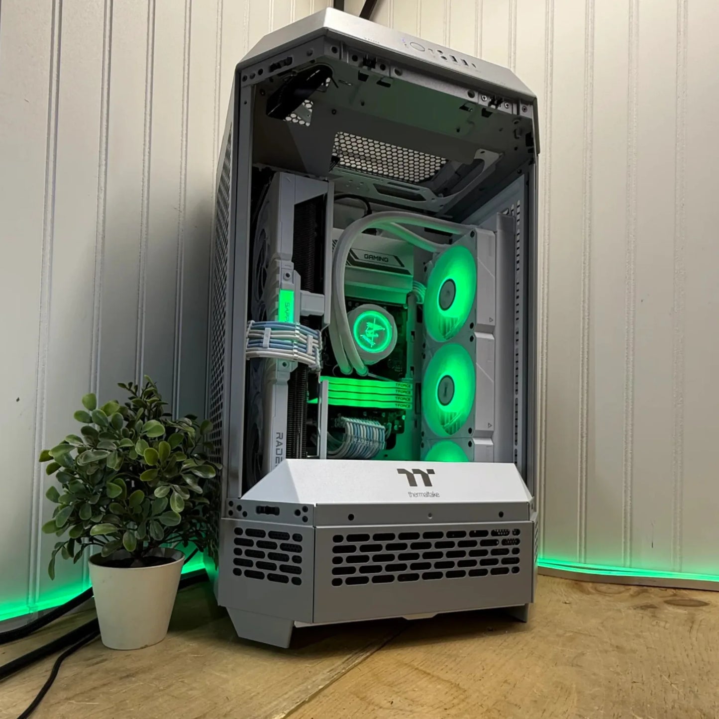 🧊 Frozen Note🧊 – AMD Ryzen 9 9600X|AMD 9070| 32GB DDR5|1TB NVMe|B650/A Tier PSU/Liquid Cooled 🔥