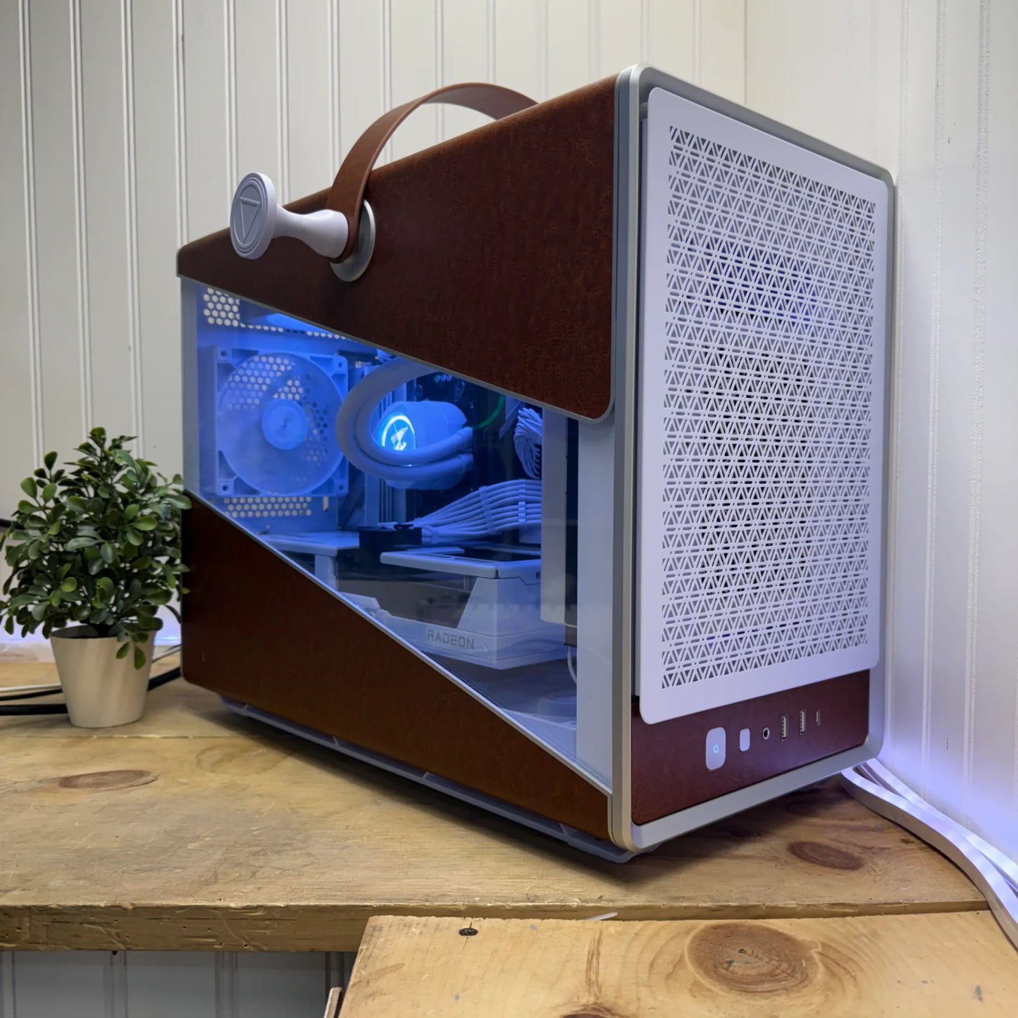 🤍White Sophisticated🤍 7700X/32GDDR5/9070/2x1TBNVME/360mmAIO/850w PSU/